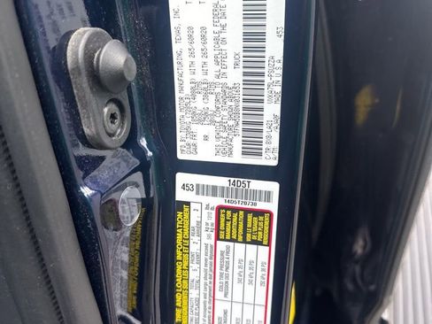 Used 2022 Toyota Tundra Platinum w/ Advanced Package image 58