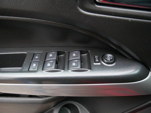 Used 2019 Chevrolet Colorado LT w/ LT Convenience Package image 17