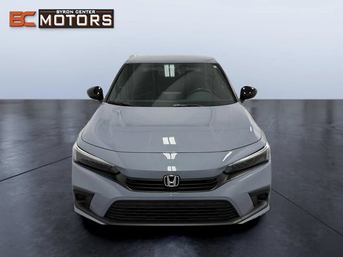 Used 2022 Honda Civic Sport image 8