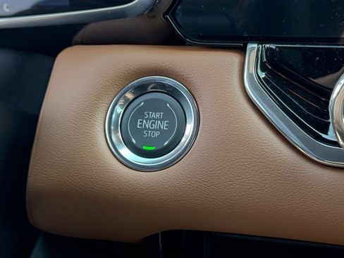 New 2026 GMC Canyon AT4 AWD/4WD image 32