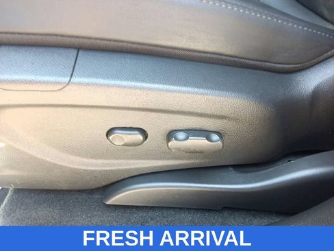 Used 2022 Buick Encore Preferred w/ Safety Package FWD image 20