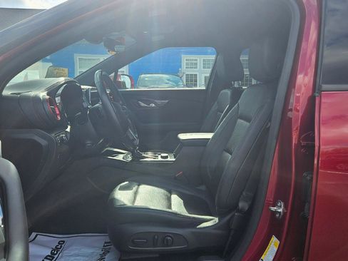 Used 2019 Chevrolet Blazer RS AWD/4WD image 4