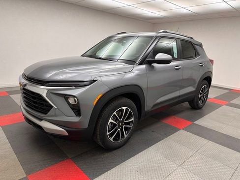 New 2026 Chevrolet TrailBlazer LT w/ Driver Confidence Package image 3