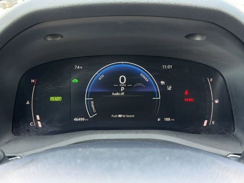 Certified 2025 Toyota Camry LE image 25