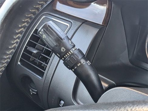 Used 2010 Ford Flex SEL image 22