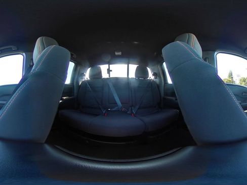 Used 2026 Nissan Frontier PRO-4X AWD/4WD image 41