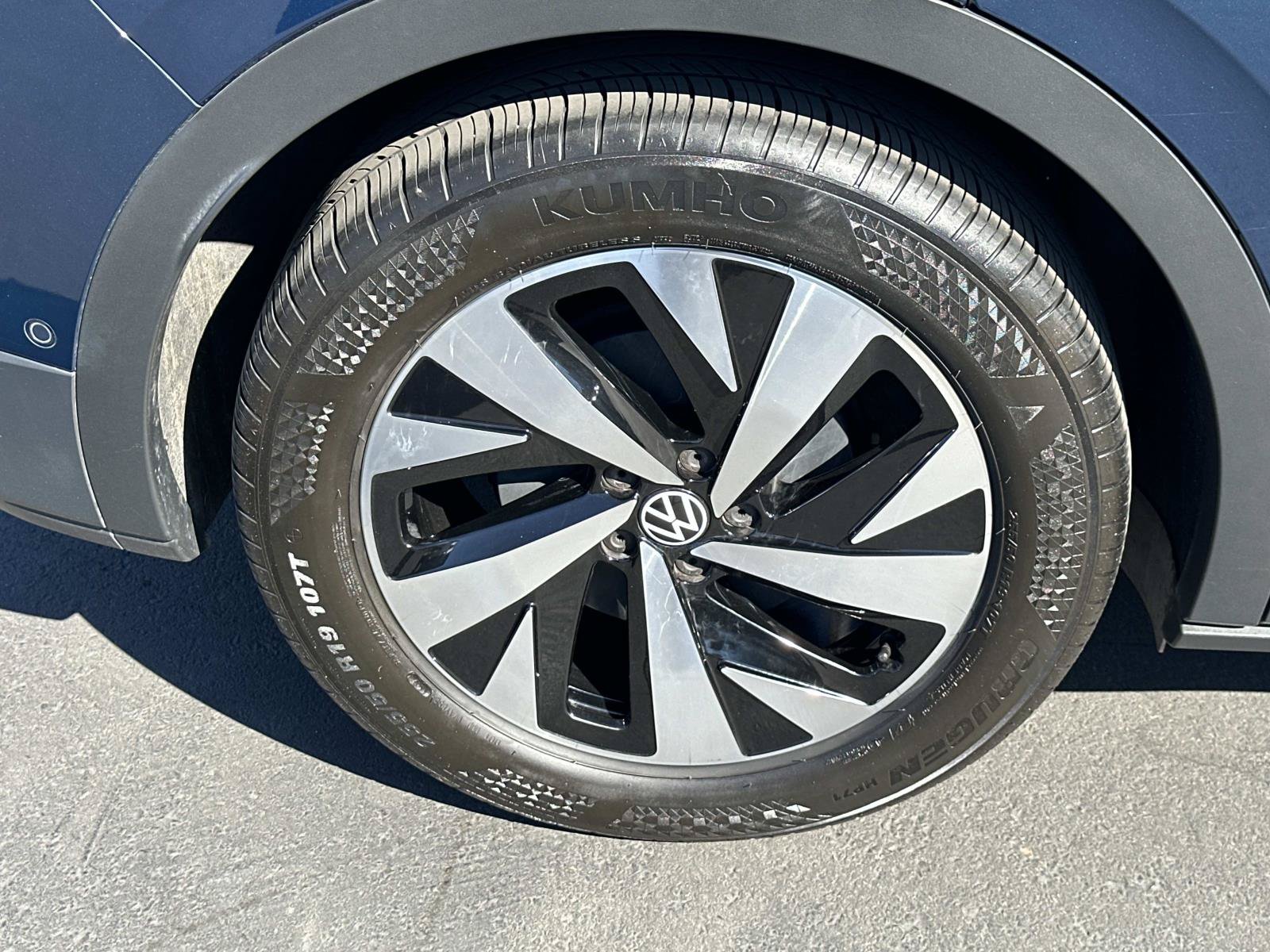 Certified 2023 Volkswagen ID.4 Pro RWD image 6