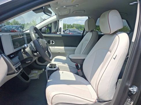 Used 2023 Hyundai Ioniq 5 SEL w/ Cargo Package AWD/4WD image 13