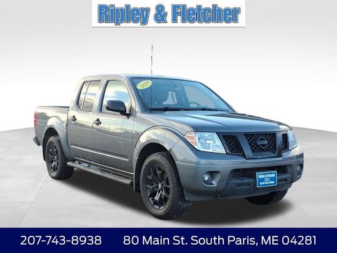 Used 2020 Nissan Frontier SV w/ Midnight Edition Floor Mats AWD/4WD image 3
