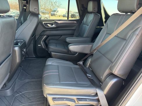 Used 2022 Chevrolet Tahoe RST w/ Luxury Package image 28