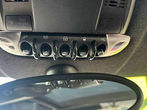 Used 2011 MINI Cooper John Cooper Works image 19