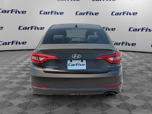 Used 2017 Hyundai Sonata SE FWD image 4