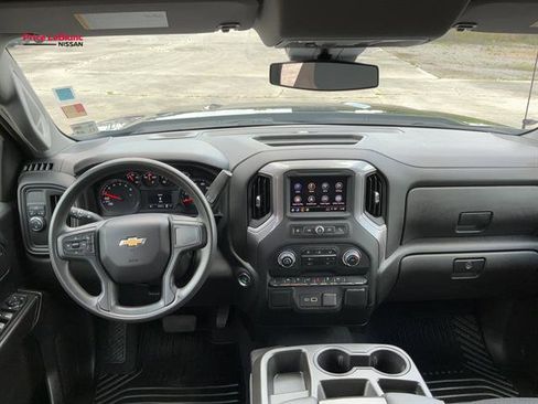 Used 2023 Chevrolet Silverado 1500 Custom image 22