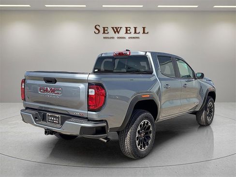 Used 2026 GMC Canyon AT4 w/ AT4 Premium Package image 4