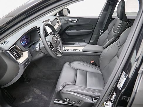 New 2026 Volvo XC60 B5 Ultra w/ Protection Package Premier image 14