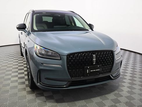Used 2026 Lincoln Corsair Premiere AWD/4WD image 9