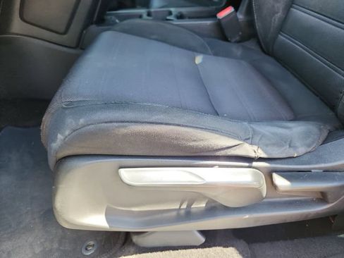 Used 2019 Honda CR-V LX image 14