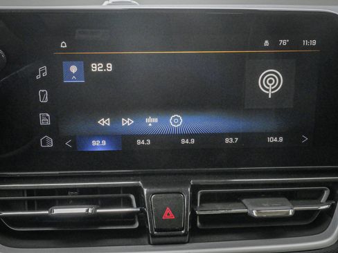 Used 2024 Chevrolet TrailBlazer LT w/ Driver Confidence Package image 23