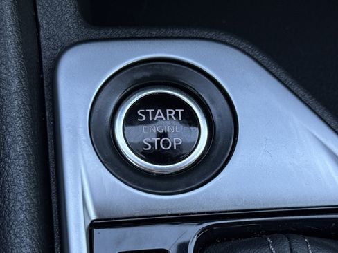 Used 2025 Nissan Sentra SV w/ All-Weather Package FWD image 22