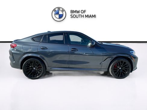 Used 2022 BMW X6 xDrive40i w/ M Sport Package AWD/4WD image 8