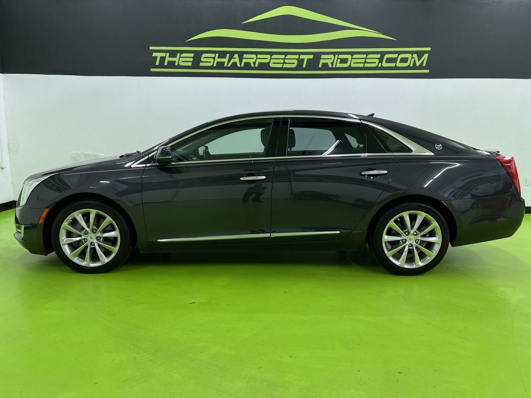 Used 2013 Cadillac XTS Luxury w/ Driver Awareness Package FWD image 6