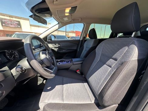 Certified 2023 Nissan Rogue SV AWD/4WD image 11