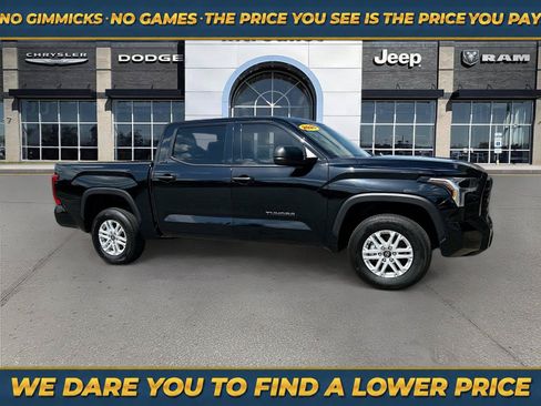 Used 2025 Toyota Tundra SR5 AWD/4WD image 1