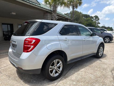 Used 2016 Chevrolet Equinox LS FWD image 4