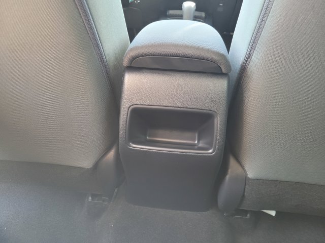 Used 2022 Toyota Corolla LE FWD image 17