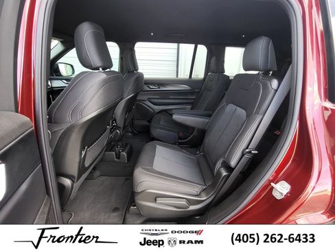 New 2025 Jeep Grand Cherokee L Laredo w/ Luxury Tech Group I image 25