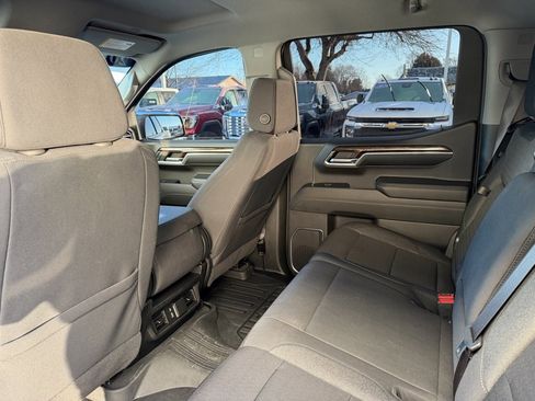 Used 2024 GMC Sierra 1500 Elevation w/ LPO, Elevation Black Package image 12