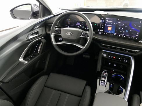 New 2025 Audi Q5 Premium Plus image 23