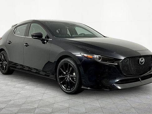 Used 2024 MAZDA MAZDA3 Hatchback w/Premium Plus Pkg AWD/4WD image 3