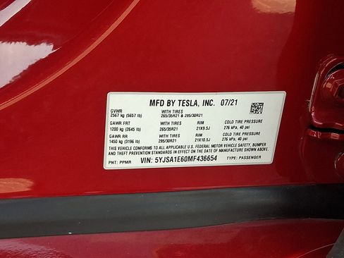 Used 2021 Tesla Model S Plaid image 25