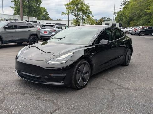 Used 2018 Tesla Model 3 Mid Range RWD image 8