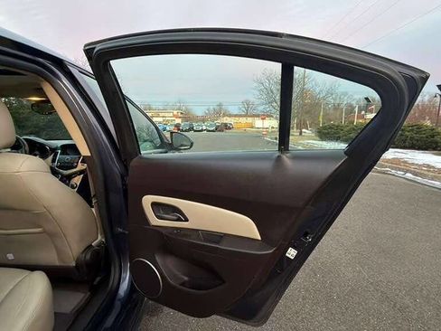 Used 2014 Chevrolet Cruze LTZ w/ Sun, Sound and Sport Package image 31