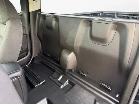 Used 2022 Chevrolet Colorado LT w/ Fleet Safety Package image 13