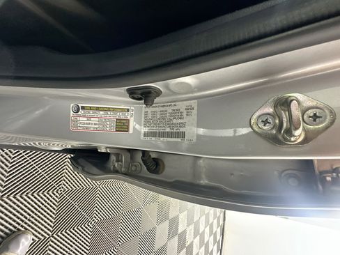 Used 2016 Honda CR-V Touring image 12