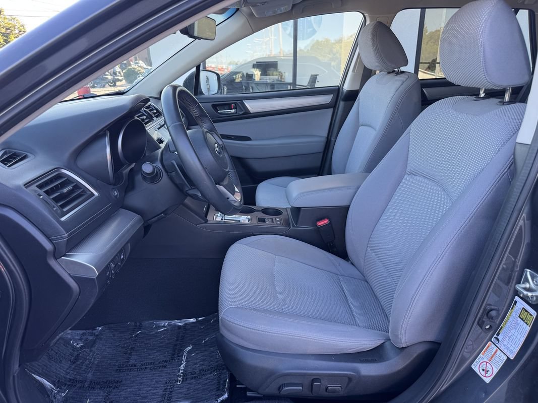 Used 2018 Subaru Outback 2.5i Premium AWD/4WD image 10
