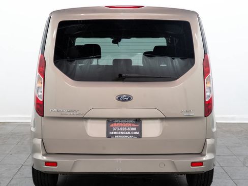 Used 2016 Ford Transit Connect XLT FWD image 10