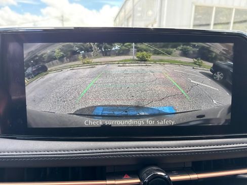 Used 2024 Nissan Ariya FWD image 22