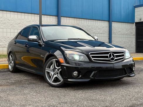 Used 2009 Mercedes-Benz C 63 AMG Sedan image 3