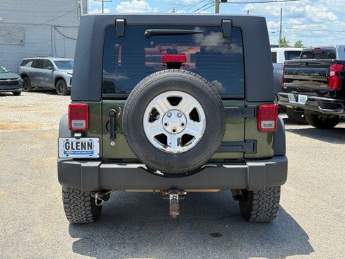 Used 2009 Jeep Wrangler Unlimited X AWD/4WD image 5