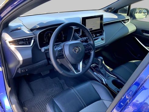 Certified 2025 Toyota Corolla XSE FWD image 17
