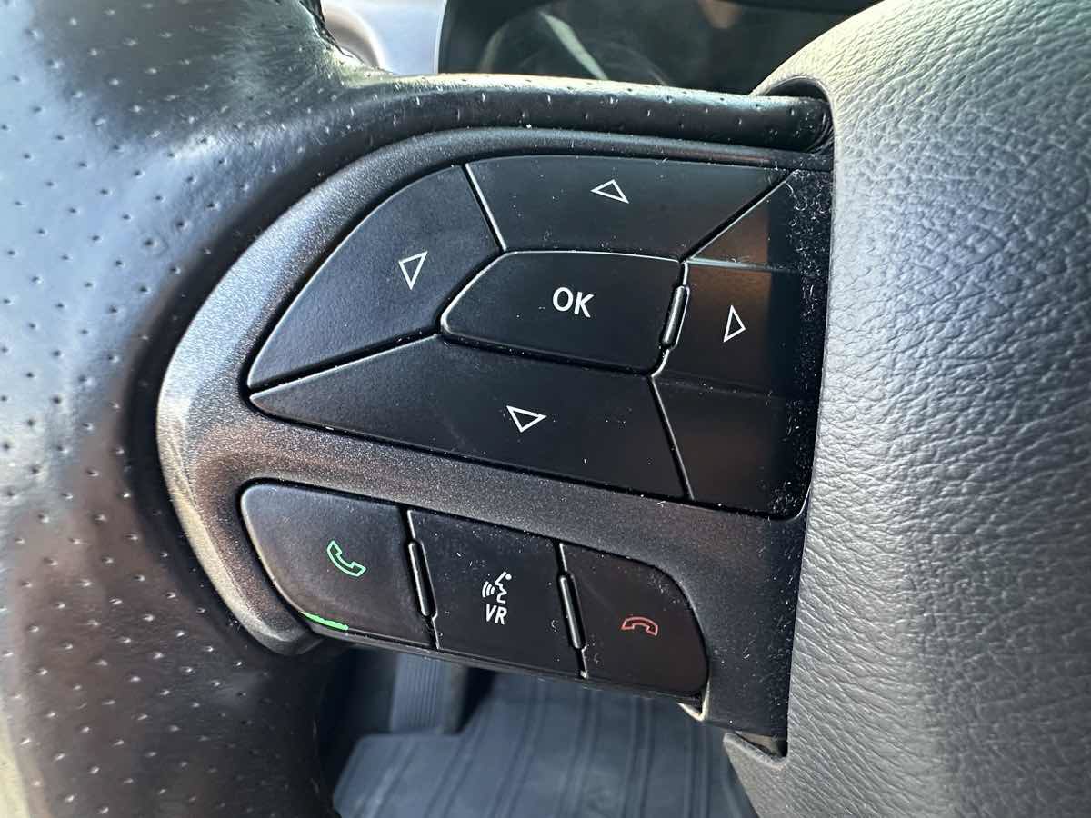 Used 2019 Dodge Charger SXT w/ Cold Weather Package AWD/4WD image 15