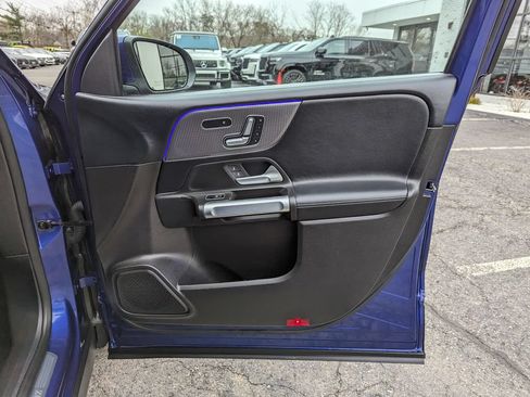 Used 2020 Mercedes-Benz GLB 250 4MATIC image 33