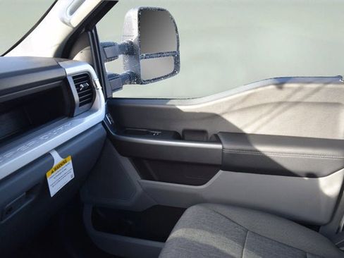 New 2026 Ford F350 XL w/ STX Appearance Package AWD/4WD image 9