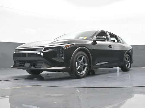 Used 2026 Kia K4 FWD image 51