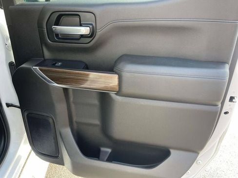 Used 2019 Chevrolet Silverado 1500 LT w/ All-Star Edition image 23