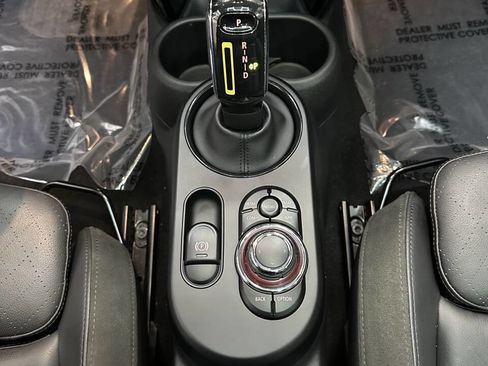 Used 2022 MINI Cooper SE image 25
